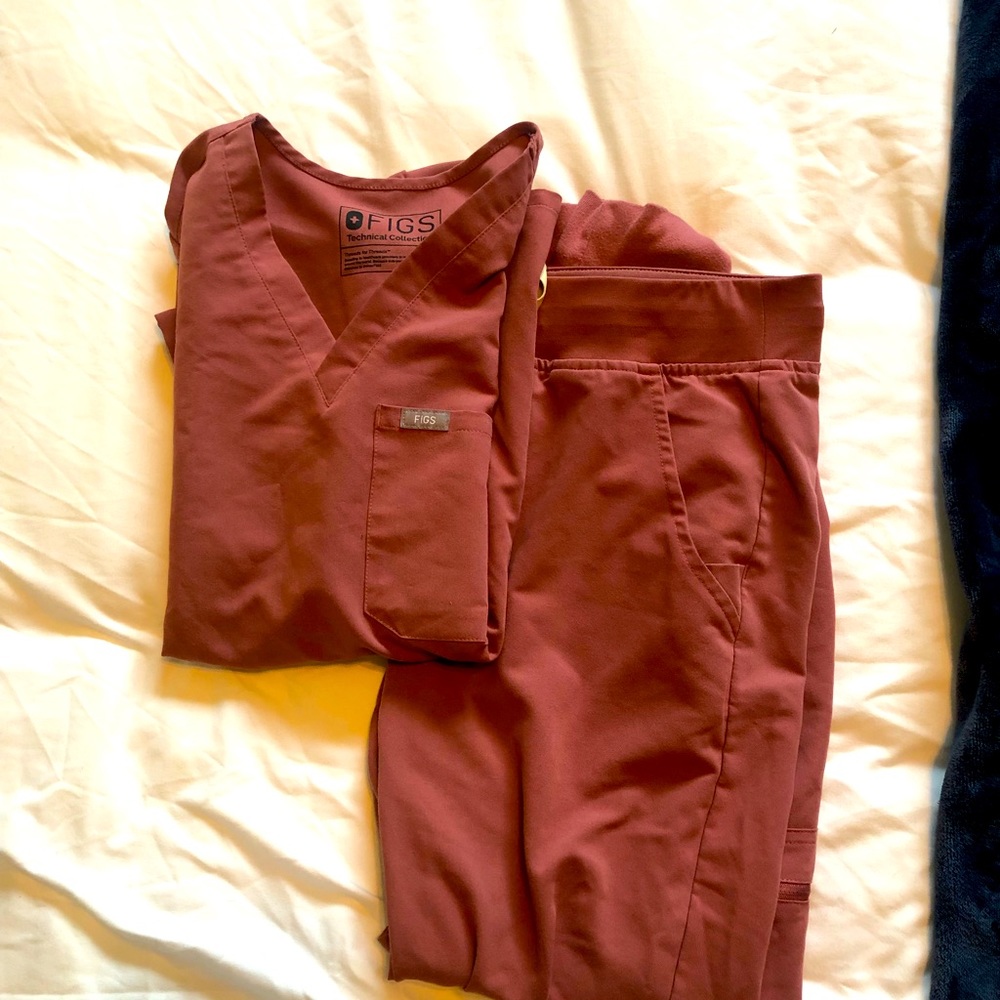 Figs mauve set, limited edition